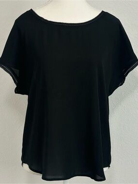 banana republic short sleeve sheer mesh top
